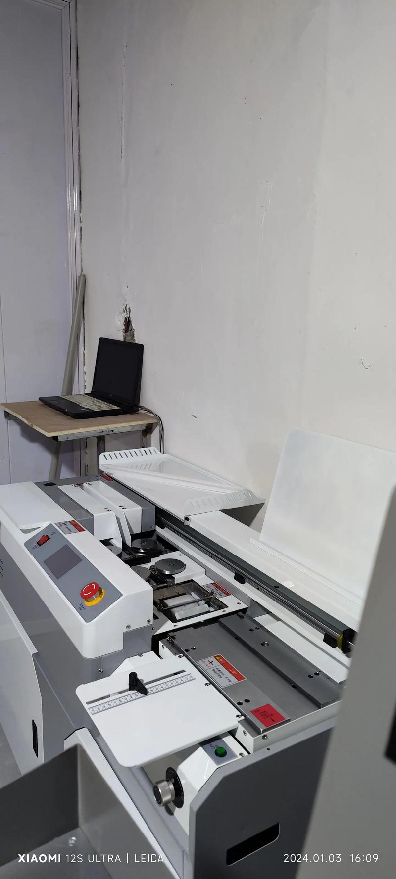 圖文快印 一站式廣告設計制作與數碼打印解決方案